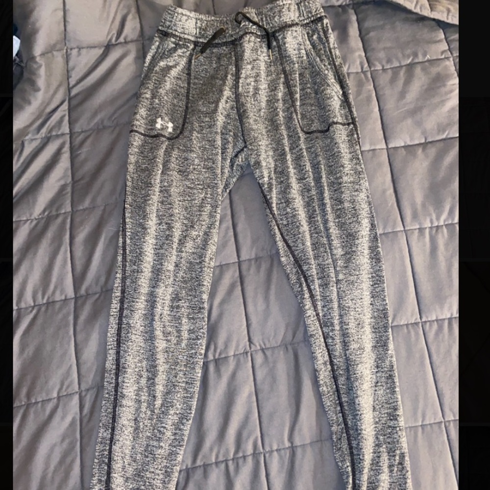 UA joggers